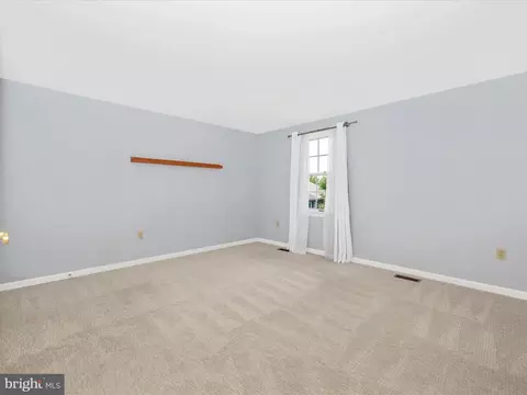 Bedroom - 8011 Lighthouse Lndg, Frederick, MD 21701 photo 3 of 11