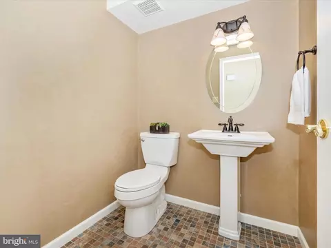 Bath - 8011 Lighthouse Lndg, Frederick, MD 21701 photo 1 of 6