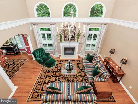 Living - 2681 Monocacy Ford Rd, Frederick, MD 21701 photo 3 of 6