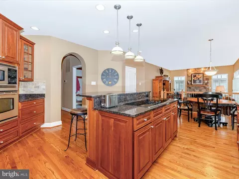 Kitchen - 2681 Monocacy Ford Rd, Frederick, MD 21701 photo 4 of 4