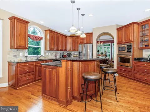 Kitchen - 2681 Monocacy Ford Rd, Frederick, MD 21701 photo 2 of 4