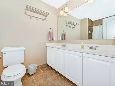 Bath - 2681 Monocacy Ford Rd, Frederick, MD 21701 photo 4 of 6