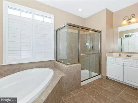 Bath - 2681 Monocacy Ford Rd, Frederick, MD 21701 photo 3 of 6