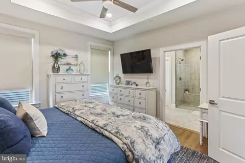 Bedroom - 384 Crown Point Dr, Frederick, MD 21702 photo 3 of 6