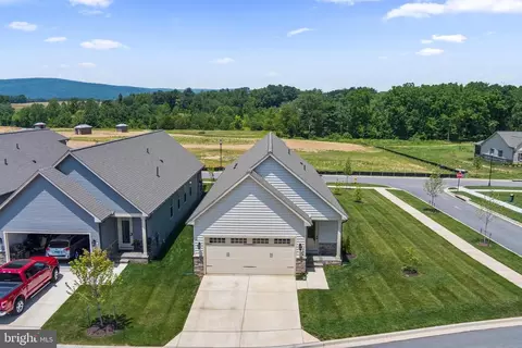 View/Area - 384 Crown Point Dr, Frederick, MD 21702 photo 1 of 7