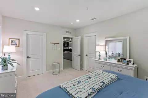 Bedroom - 384 Crown Point Dr, Frederick, MD 21702 photo 6 of 6