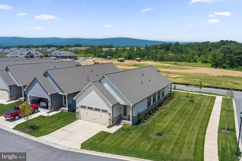View/Area - 384 Crown Point Dr, Frederick, MD 21702 photo 3 of 7