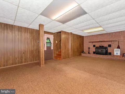 Living - 11732 Warner Rd, Keymar, MD 21757 photo 7 of 7