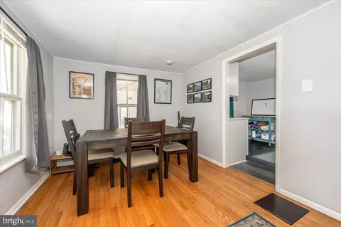 Dining - 5747 Bartonsville Rd, Frederick, MD 21704 photo 1 of 3