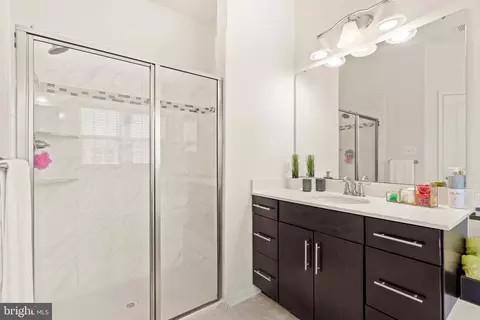 Bath - 6433 Alan Linton Blvd E, Frederick, MD 21703 photo 3 of 4