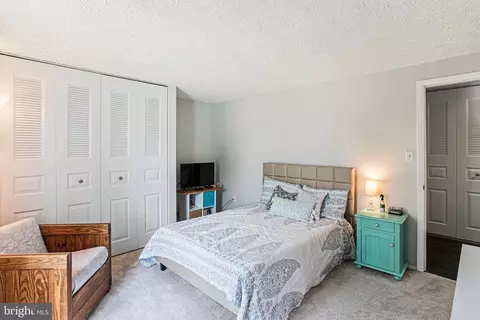 Bedroom - 6786 Singletree Ct, Frederick, MD 21703 photo 4 of 5