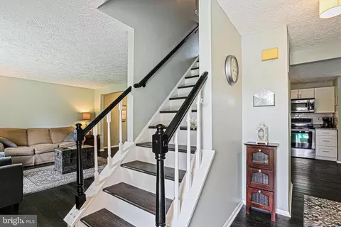 Entry Way - 6786 Singletree Ct, Frederick, MD 21703 photo 1 of 2