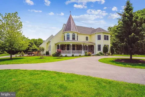 2375 Ballenger Creek Pike, Adamstown, MD 21710
