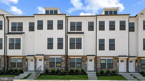 346 Ensemble Way, Frederick, MD 21701 photo 2