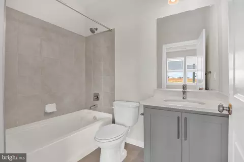 Bath - 331 Ensemble Way, Frederick, MD 21701 photo 2 of 2