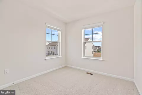 Bedroom - 736 Compass Way, Frederick, MD 21701 photo 2 of 5