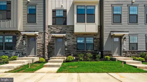 730 Compass Way, Frederick, MD 21701