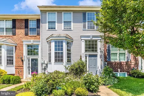 4842 Marsden Pl, Frederick, MD 21703 photo 2