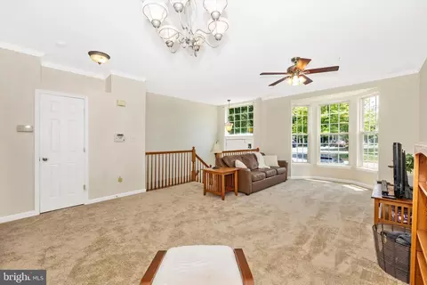 4842 Marsden Pl, Frederick, MD 21703 photo 6