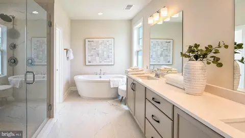 Entry Way - 8785 Helleber Spring Cir, Frederick, MD 21701 photo 20 of 26