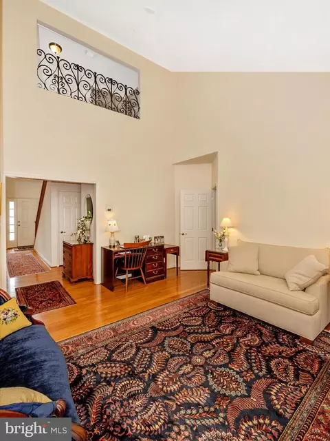 Living - 6 Stine Ct, Middletown, MD 21769 photo 4 of 5
