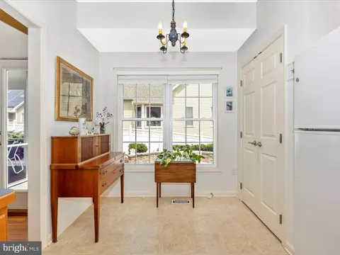 Entry Way - 6 Stine Ct, Middletown, MD 21769 photo 4 of 5