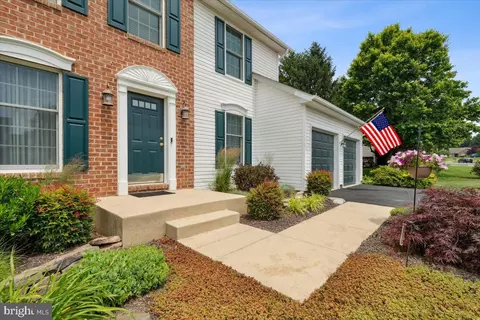 Exterior - 116 Mariam Pass, Middletown, MD 21769 photo 2 of 16