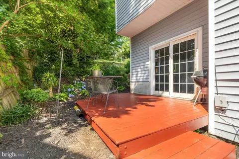 Exterior - 413 E A St, Brunswick, MD 21716 photo 3 of 8