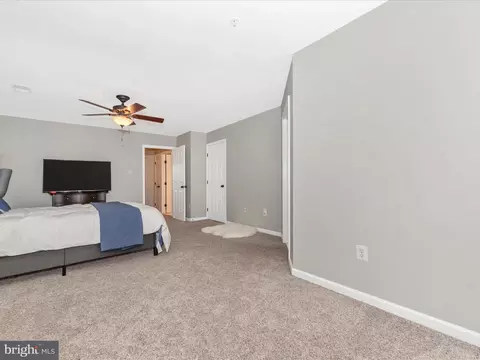Bedroom - 6529 Carston Ct, Frederick, MD 21703 photo 4 of 6