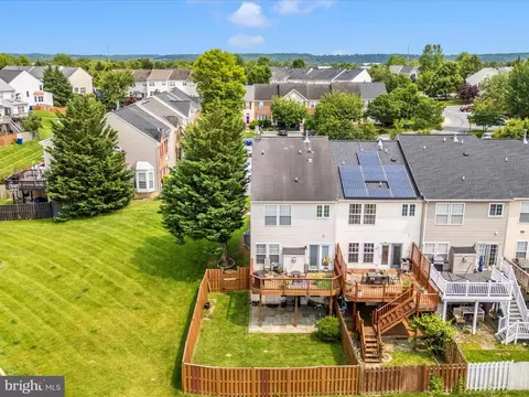 View/Area - 6529 Carston Ct, Frederick, MD 21703 photo 3 of 7