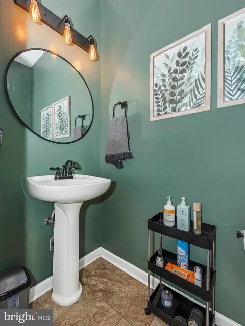 Bath - 6529 Carston Ct, Frederick, MD 21703 photo 1 of 6