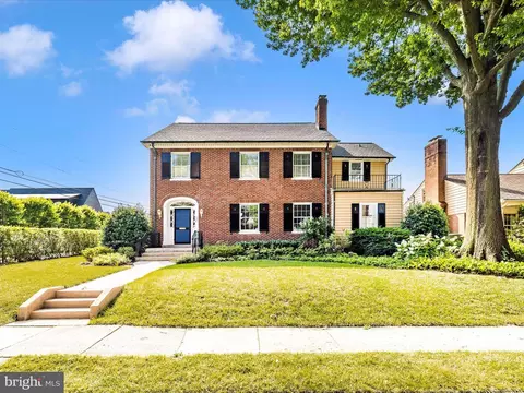 332 Magnolia Ave, Frederick, MD 21701