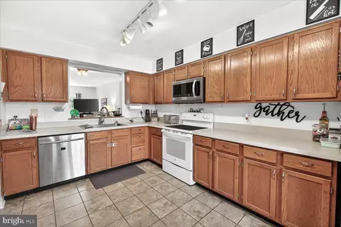 Kitchen - 7093 Gresham Ct W, Frederick, MD 21703 photo 1 of 3