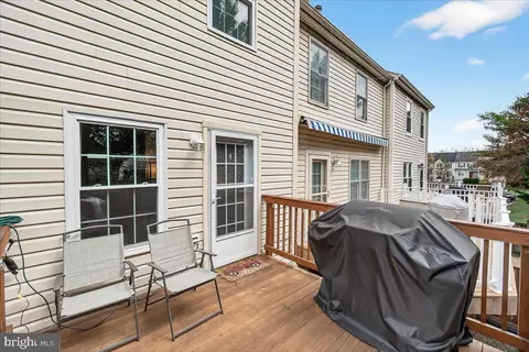 Exterior - 7093 Gresham Ct W, Frederick, MD 21703 photo 5 of 20