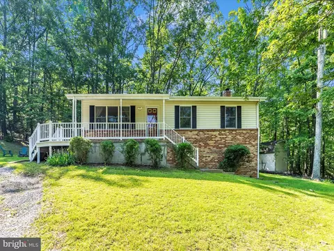 11258 Putman Rd, Thurmont, MD 21788