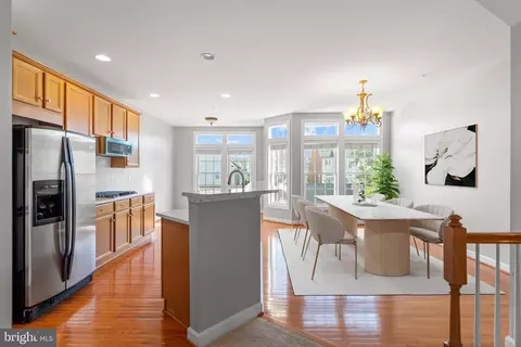 3836 Sugarloaf Pkwy, Frederick, MD 21704