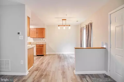 161 Heathfield Dr, Frederick, MD 21702 photo 6