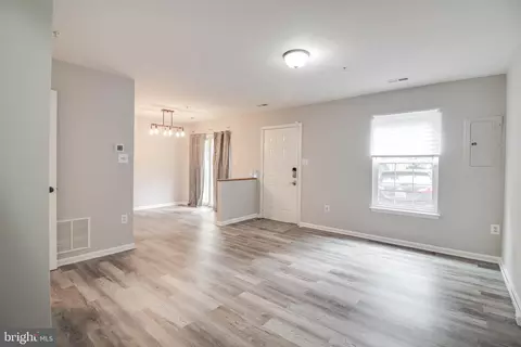 161 Heathfield Dr, Frederick, MD 21702 photo 2
