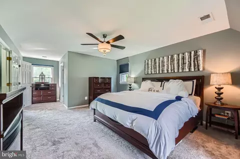 Bedroom - 5512 Camelot Ct, Frederick, MD 21704 photo 2 of 4