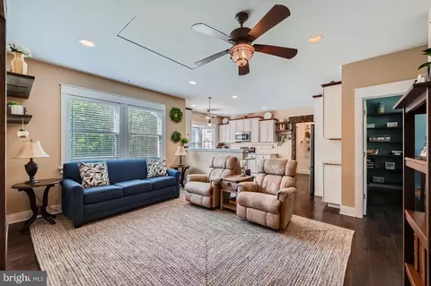 Living - 5512 Camelot Ct, Frederick, MD 21704 photo 3 of 3
