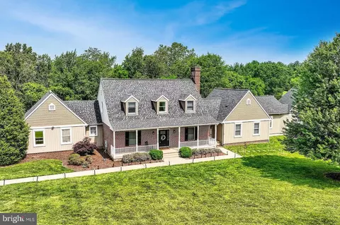 Exterior - 5512 Camelot Ct, Frederick, MD 21704 photo 1 of 18