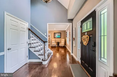 Entry Way - 5512 Camelot Ct, Frederick, MD 21704 photo 2 of 13