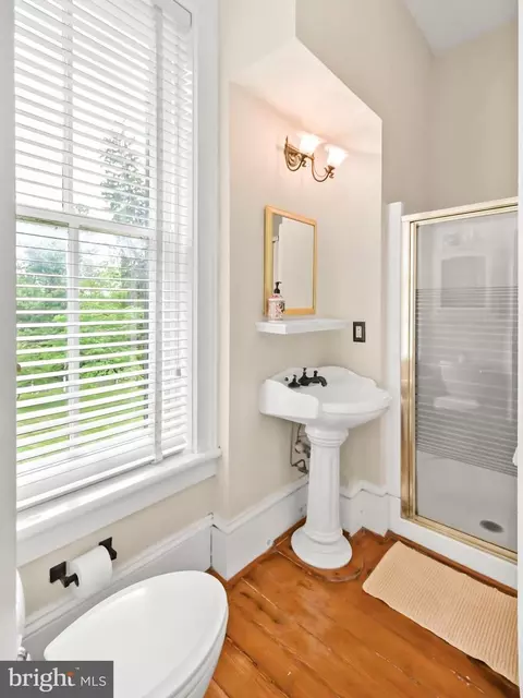 Bath - 6229 Linganore Rd, Frederick, MD 21701 photo 10 of 10