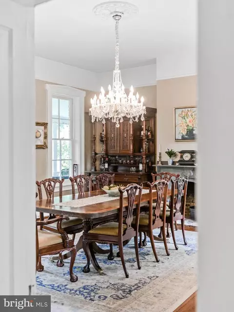Dining - 6229 Linganore Rd, Frederick, MD 21701 photo 5 of 6