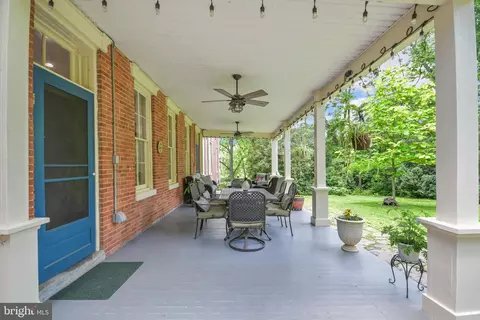 Exterior - 6229 Linganore Rd, Frederick, MD 21701 photo 6 of 22