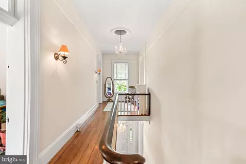 Entry Way - 6229 Linganore Rd, Frederick, MD 21701 photo 10 of 11