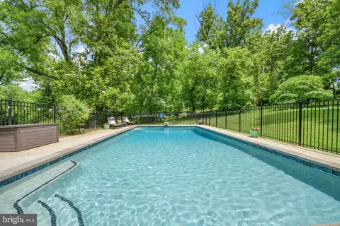 Exterior - 6229 Linganore Rd, Frederick, MD 21701 photo 12 of 22