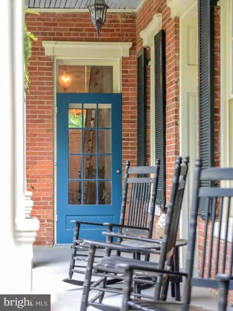 Exterior - 6229 Linganore Rd, Frederick, MD 21701 photo 8 of 22
