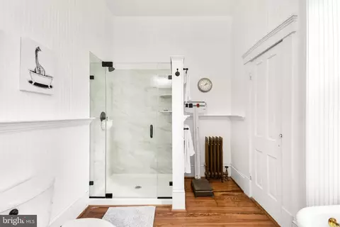Bath - 6229 Linganore Rd, Frederick, MD 21701 photo 5 of 10