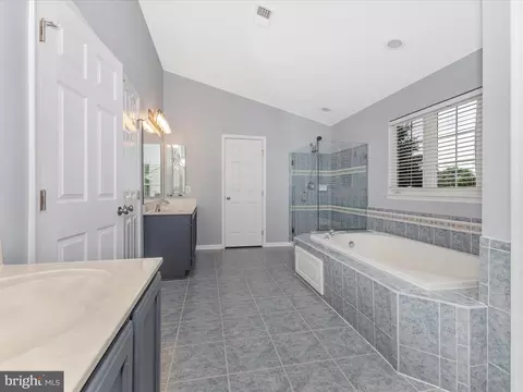 Bath - 1735 Wheyfield Dr, Frederick, MD 21701 photo 3 of 5
